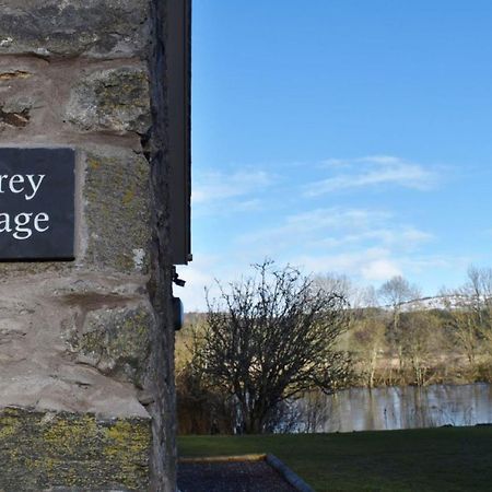 Osprey Cottage, Port O Tay ピトロクリー エクステリア 写真
