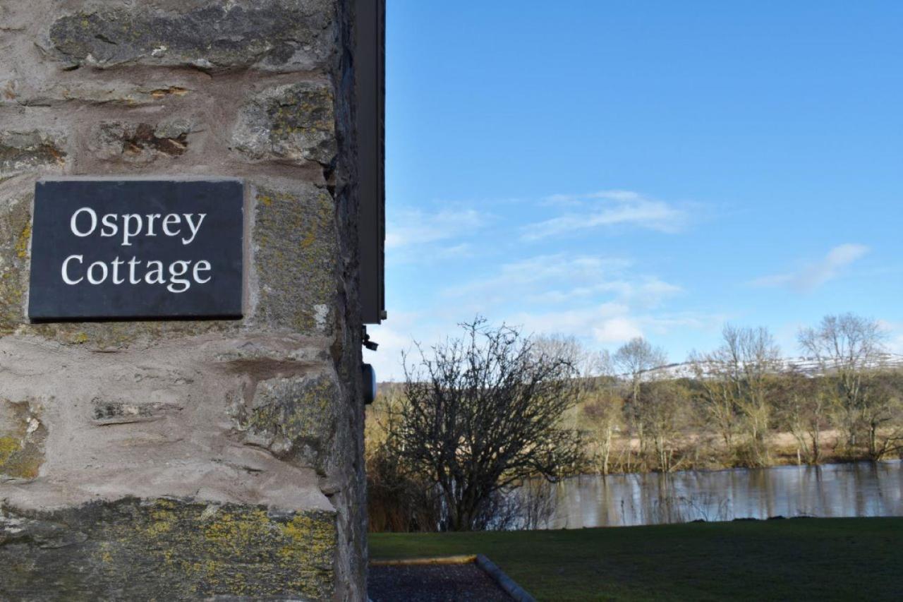 Osprey Cottage, Port O Tay ピトロクリー エクステリア 写真